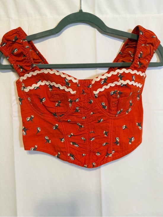 Urban Outfitters Tops - Urban outfitters Red Floral Ruffle-Trim Bustier Crop Top